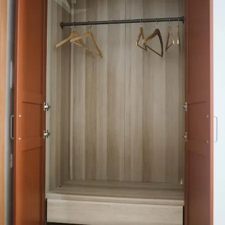 Appartement Stazione Centrale Elegante E Moderno Bilocale